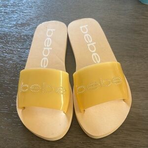 Bebe Liliana Yellow Slide Sandals Pool Beach women's Rhinestone size 9